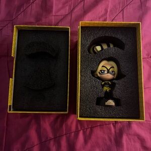 Queen Bee-MLB Merch Figure - Yellow & Black